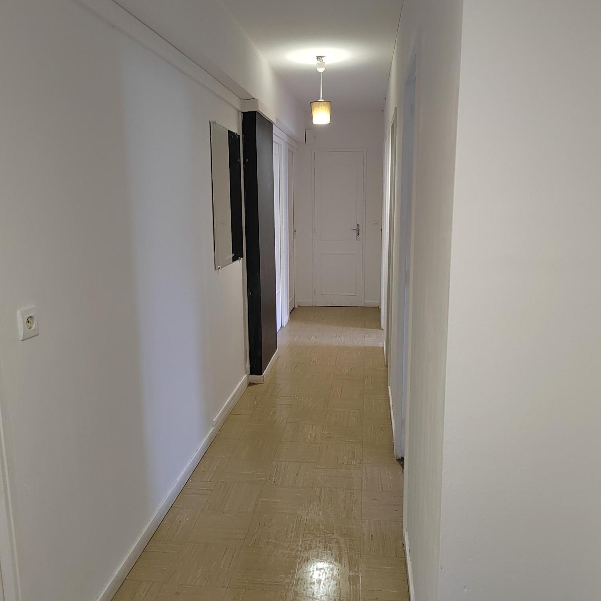 Chambre Dans Un Appartement En Colocation แรนส์ ภายนอก รูปภาพ